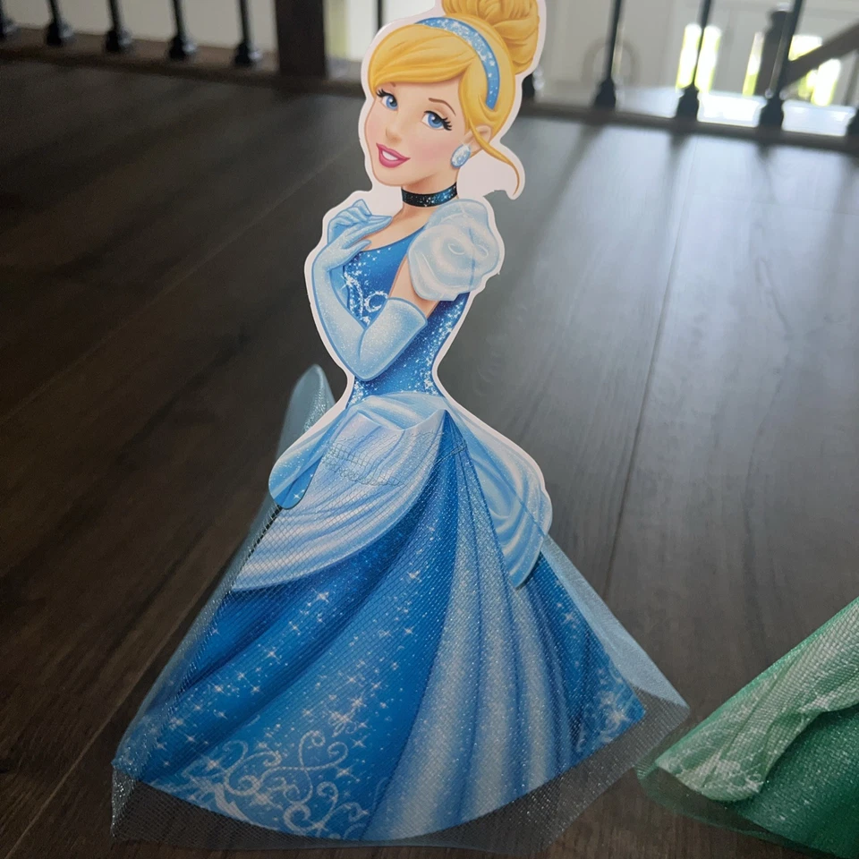 Hallmark Party Set The Scene Disney Princess Tabletop Decorations-Tulle Dresses - Image 3 of 4
