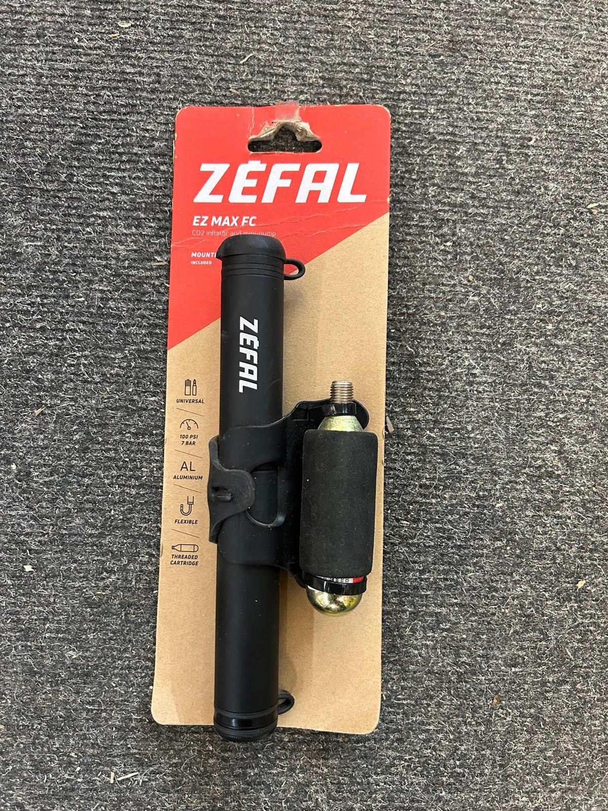 Zefal EZ MAXFC CO2 Inflator and Mini-Pump / Bike Bump