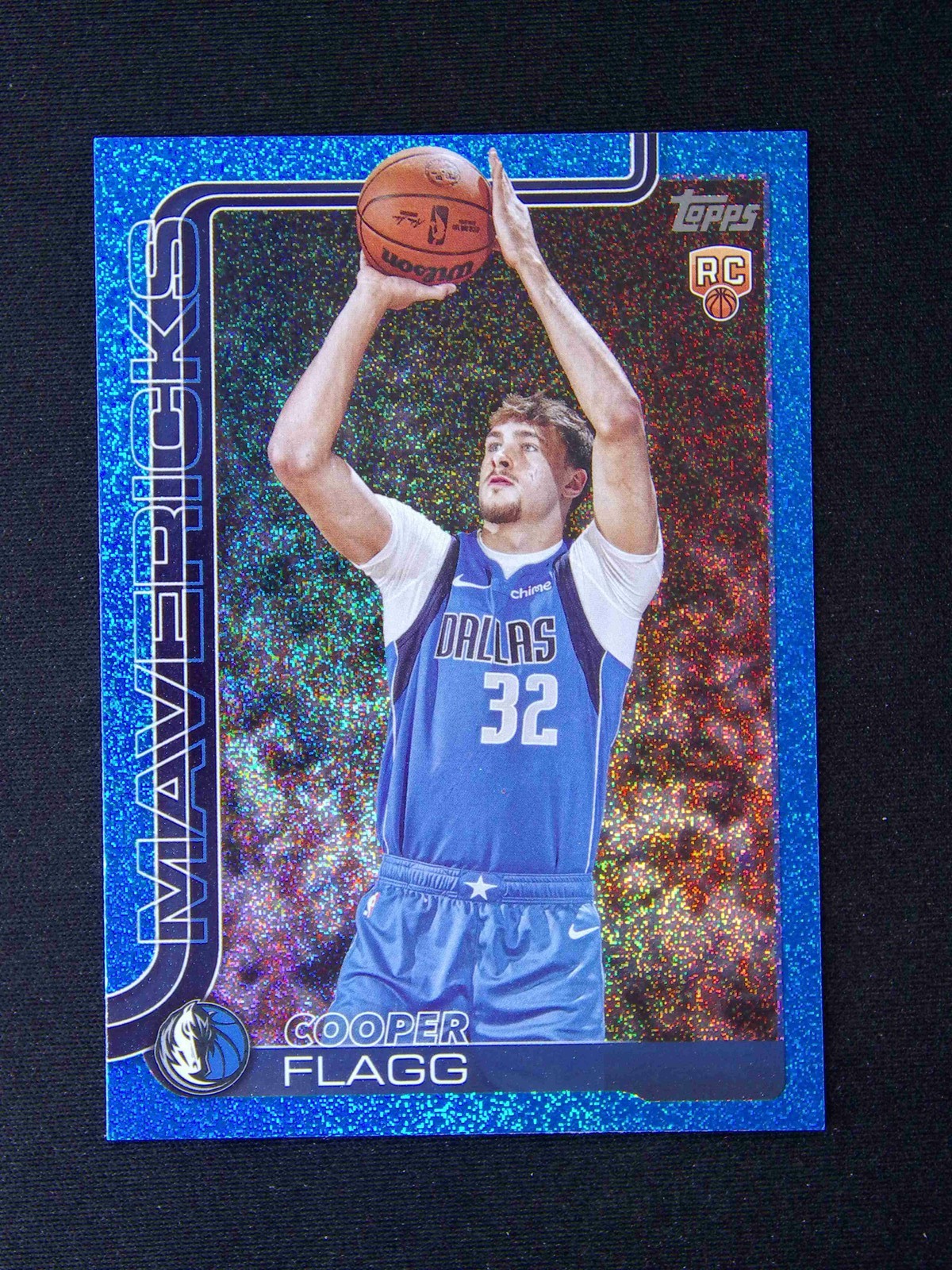 2025-26 Topps Flagship Cooper Flagg #201 Mavericks RC Rookie Blue Sandglitter