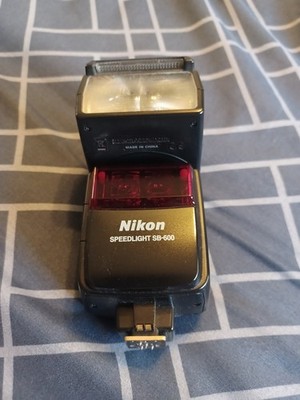 Nikon SB-600 Speedlight Working