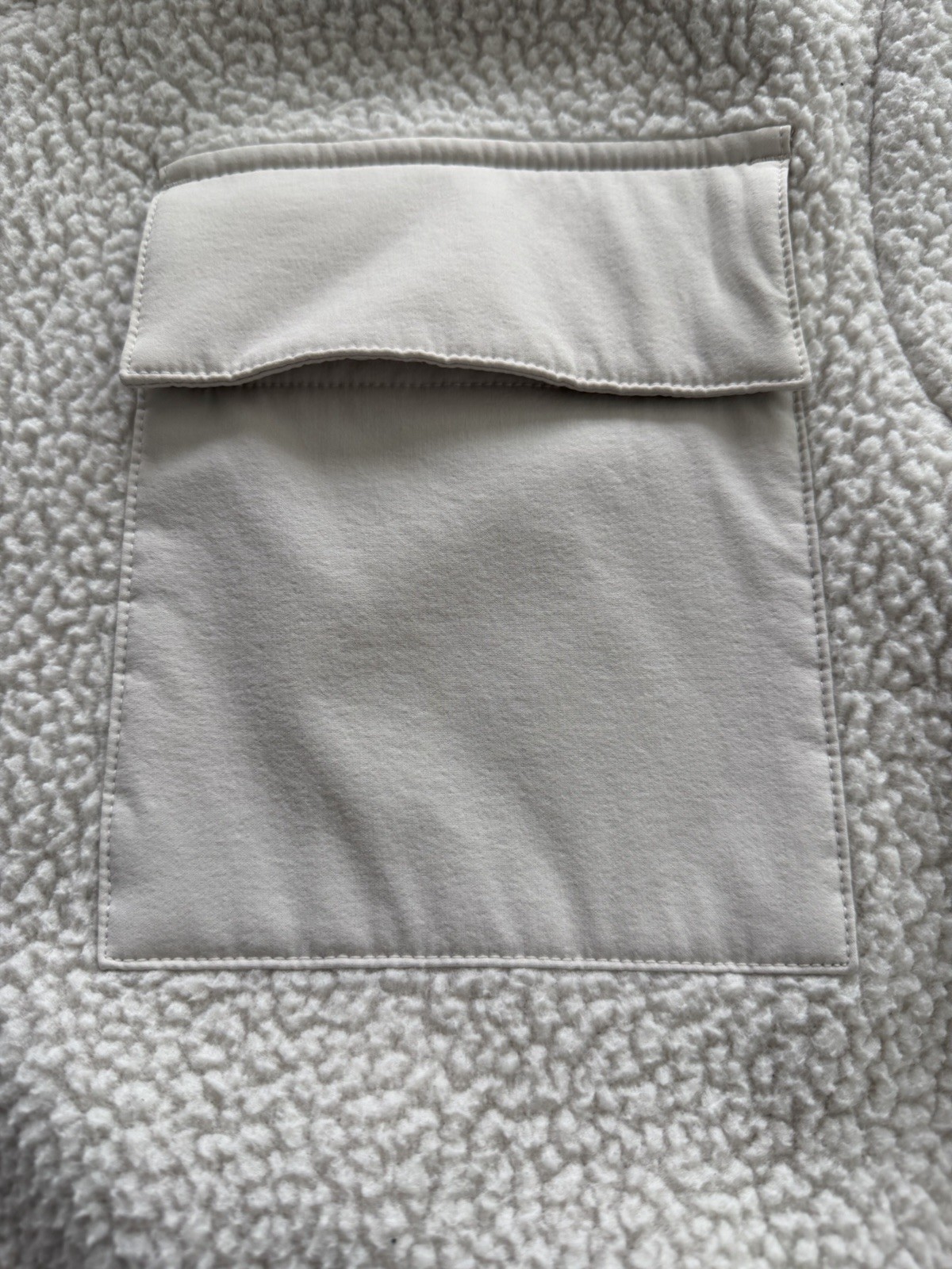 Vuori Alpine Jacket - image 3