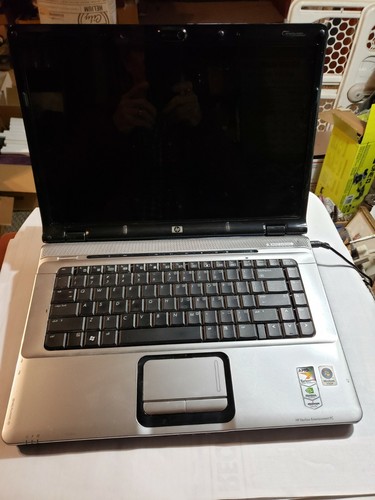 HP Pavilion DV6500 **PARTS ONLY** incl. BATTERY LAPTOP