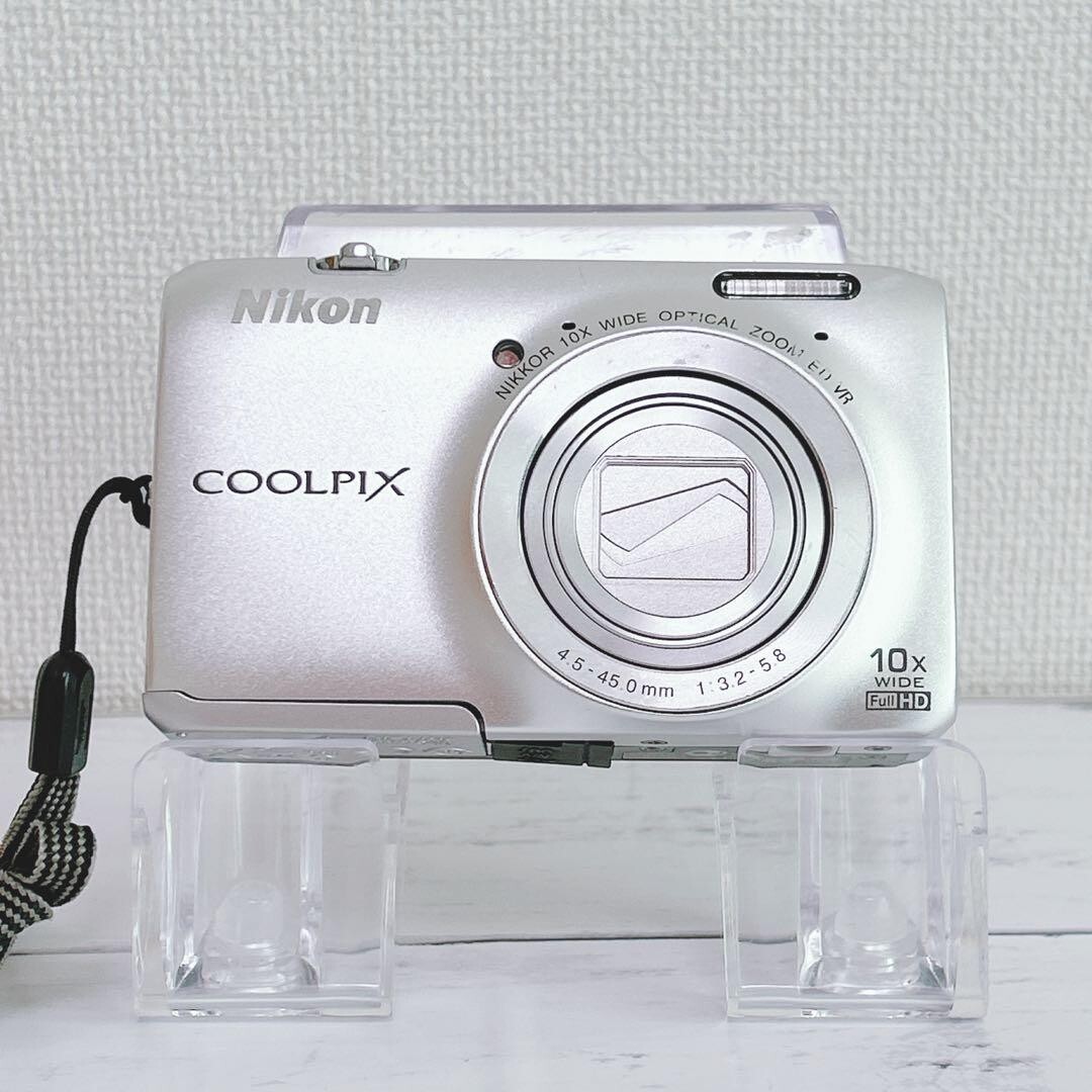 Nikon COOLPIX S6300 シルバー Nikon COOLPIX S6300 Silver Digital