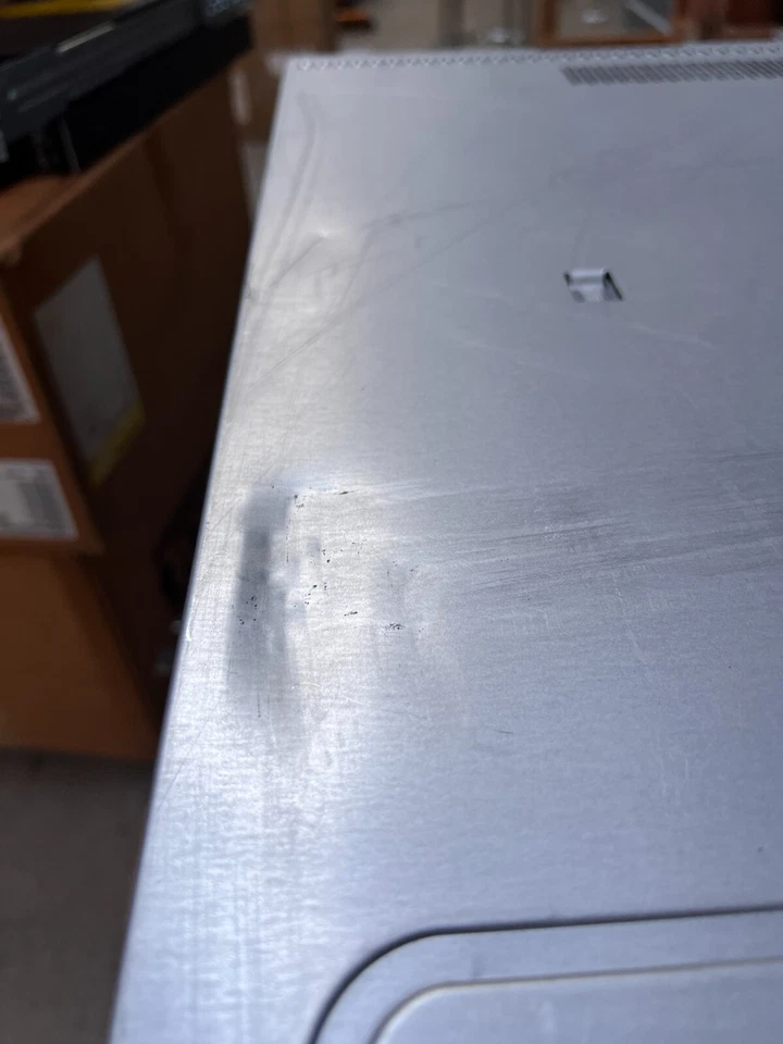 USED | IBM System x3650 M3 2x Intel Xeon E5620 2.40GHz 16GB RAM 4x Empty Cadds - Image 4 of 4