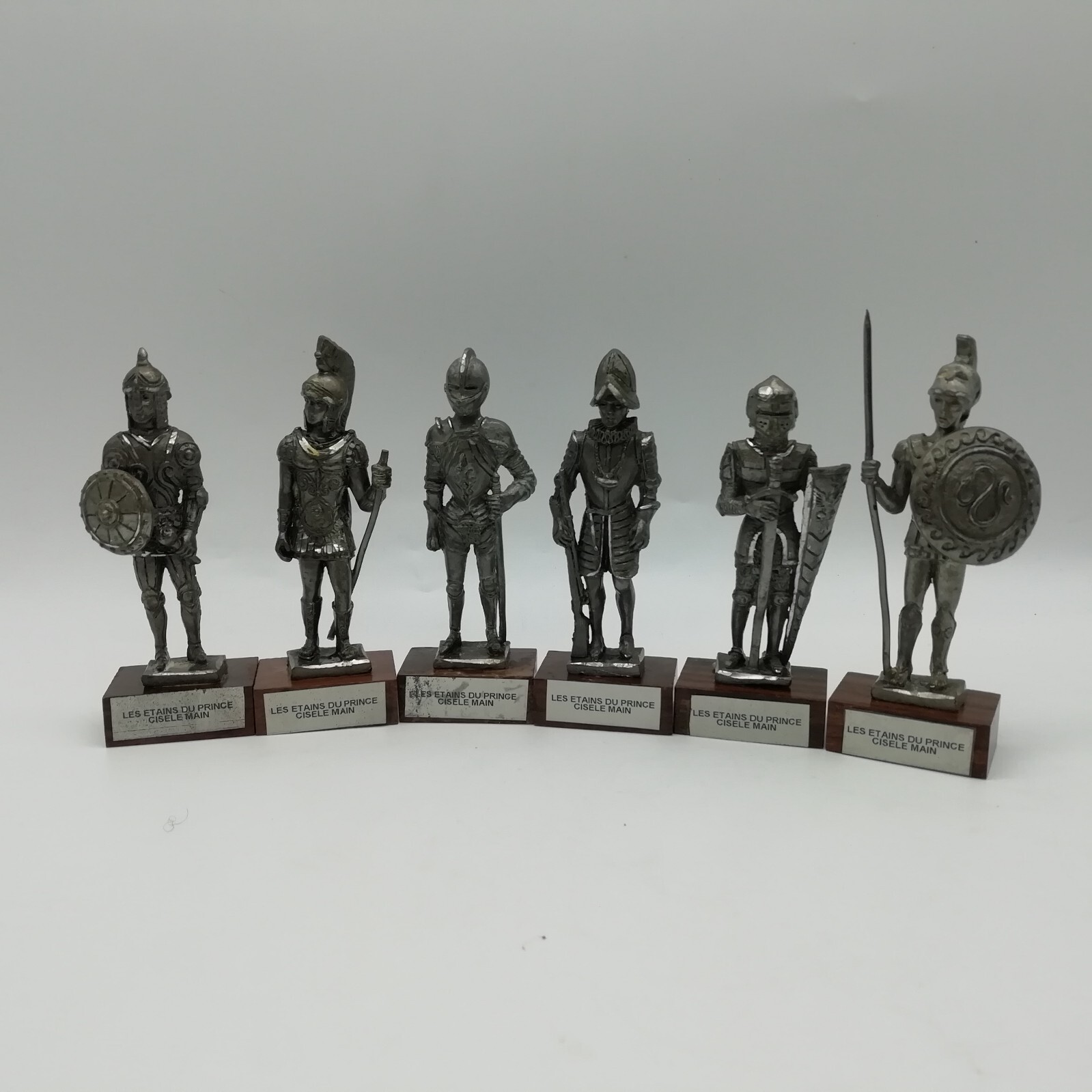 Les Étains Du Prince - Lot De 6 Soldats Miniatures - Diverses Époques