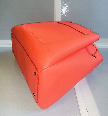 Kate Spade New York Cape Drive Lynnie Draw String Tote Kate Spade New York Cape Drive Lynnie Draw String Tote