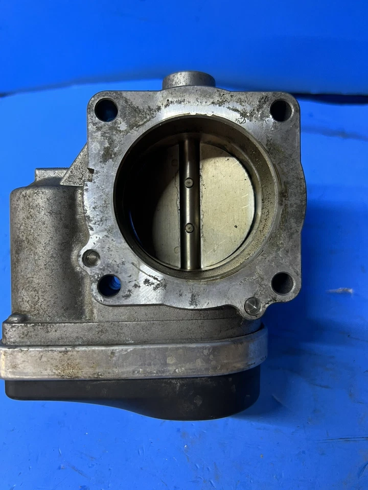 Land Rover Freelander 2002-2005 2,5 L cuerpo del acelerador del motor OEM MHB000130 Foto 4 de 4