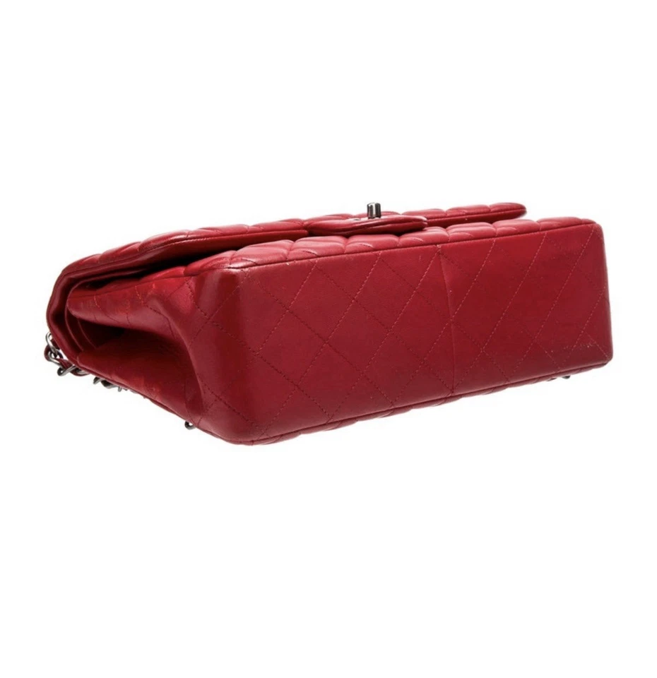 Bolso Chanel Jumbo Rojo Piel de Cordero Grande Clásico con Solapa en Caja Minorista $13K Foto 4 de 4