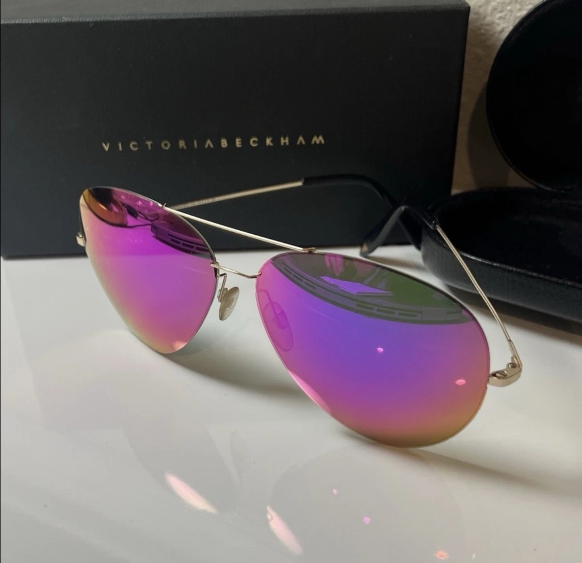 VICTORIA BECKHAM VB232S-601-58
Sunglasses Size 58mm 140mm 16mm
Rose Gold Women Victoria Beckham VB238S 723 Sunglasses - US main image 2
