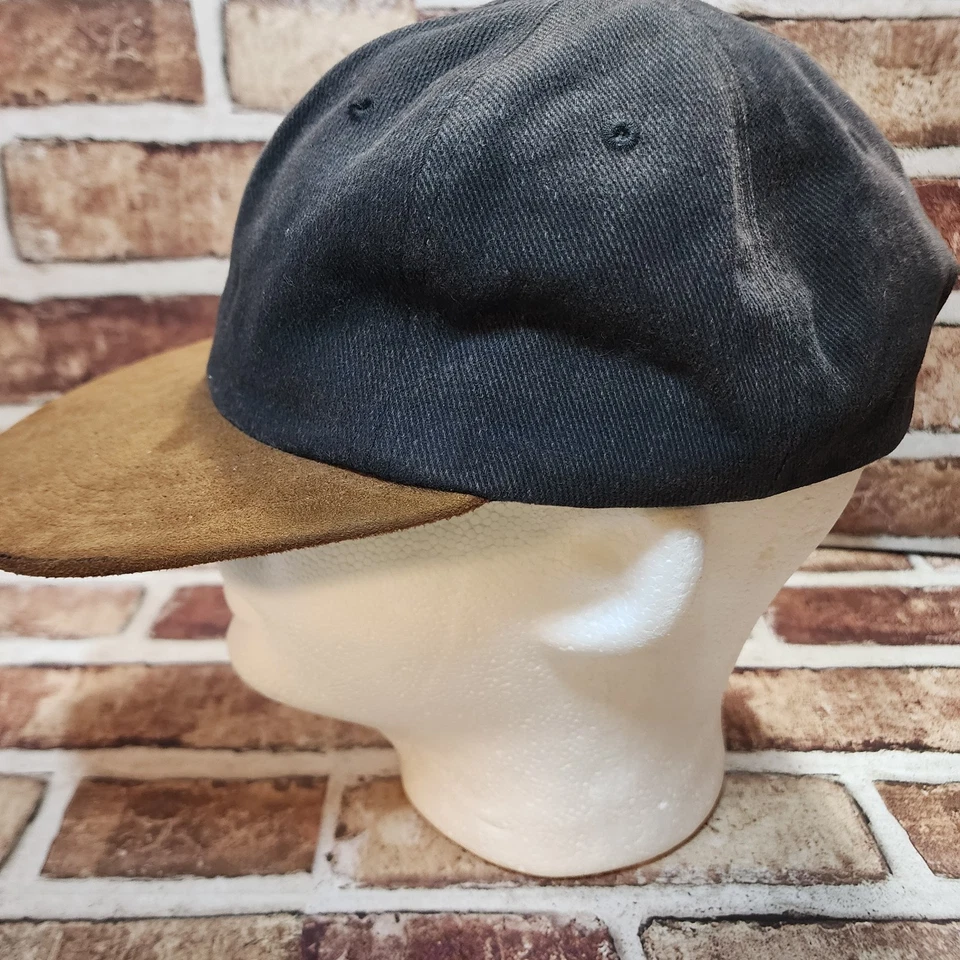 Sombrero HUF Ajustable Negro Carbón Gamuza Bill Correa Ajustable Hecho en EE. UU. Foto 2 de 4