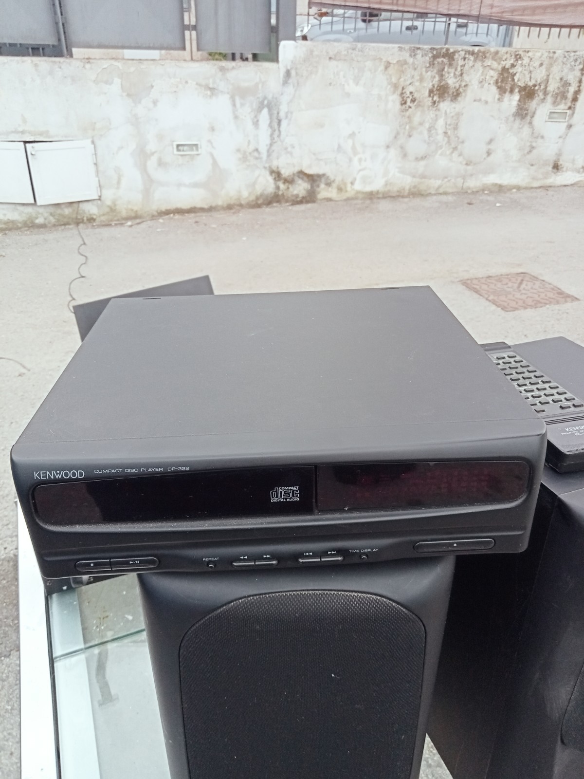 KenwoodDP-322StereoCDPlayerToTestVintage