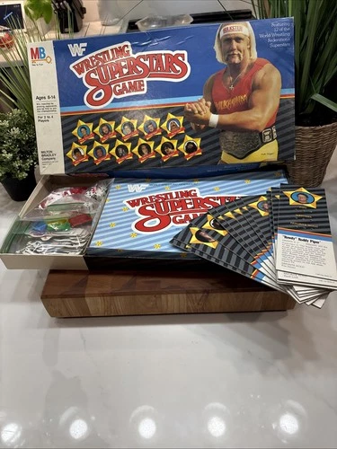 WWF WWE VINTAGE MILTON BRADLEY WRESTLING SUPERSTARS BOARD GAME - 100% COMPLETE
