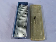 MicroPak 0112 Riley Sterilization Tray w/ Lid & Mat 2.5 in x 9.75 in x 1 in