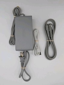 Nintendo Wii U 32 GB Super Mario 3D World Handheld Console System In Box TESTED