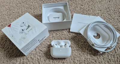 Apple AirPods Pro 2nd Generation wMagSafe Wireless Charging Case & Tips!