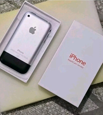 iPhone 2G 4GB iPhone 2G 4GB EU版 日本未発売 初代 超激レア ジャンク