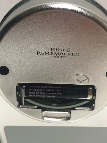 Danbury Clock Co. “Things Remembered”Quartz Glass Mantle Clock - Picture 3 of 6