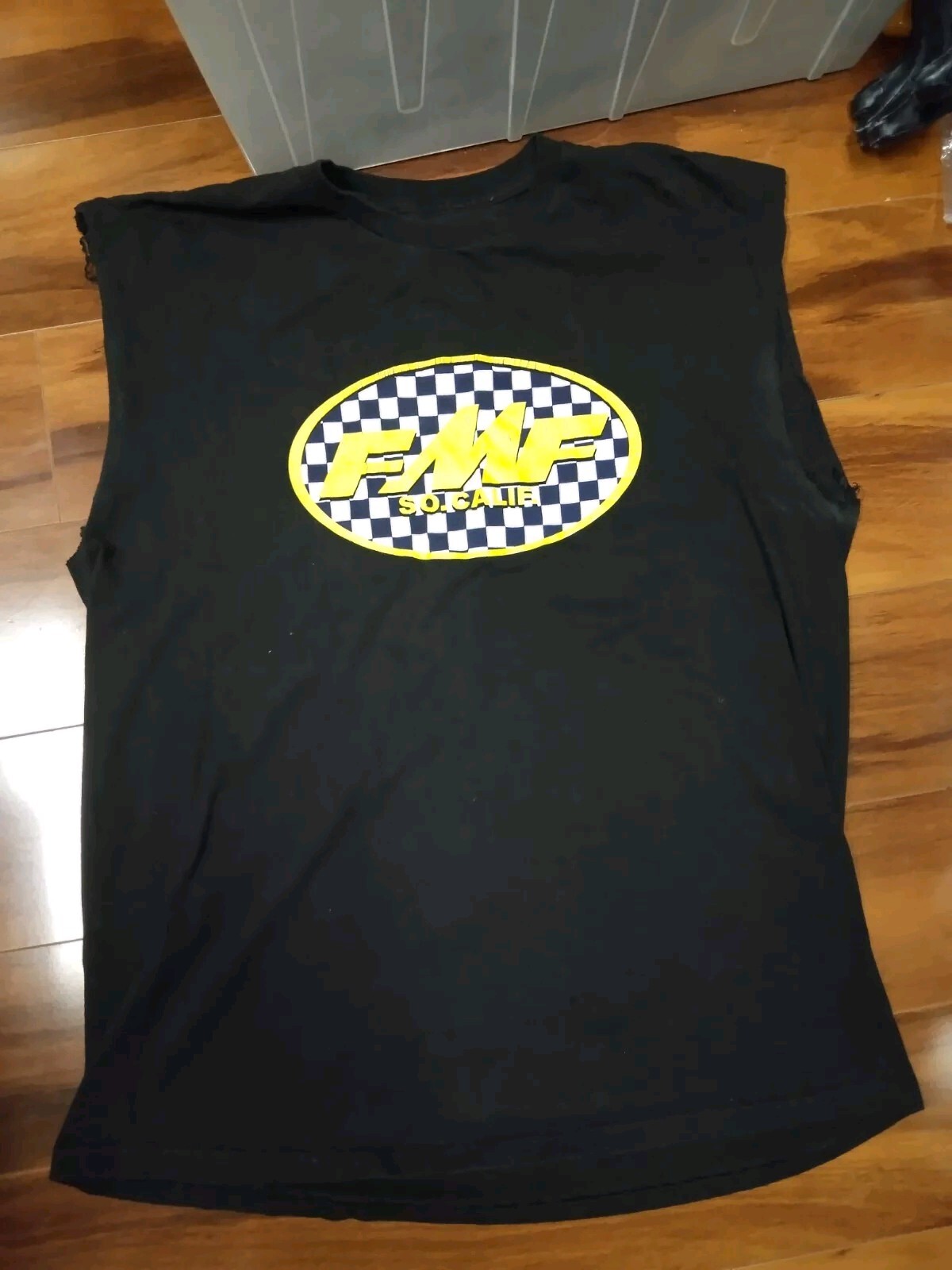 Picture 1 of 4