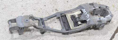 VW Polo 9N Bj 2002 Halter Rahmen Tür Griff vorne LINKS 3B0837885 #113174-C99