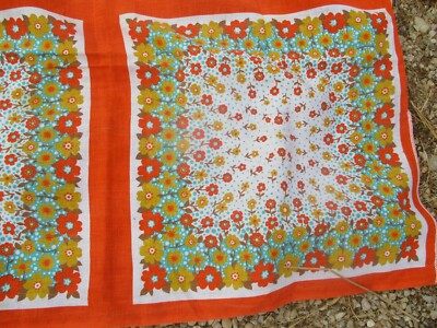 Belle nappe vintage - motif de fleurs de jungle des années 70 et 80
