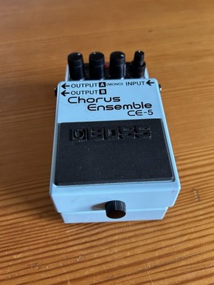 Boss CE-5 Chorus Ensemble Pedal für E-Gitarre
