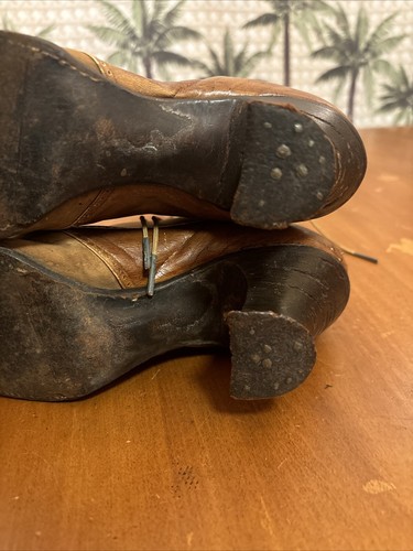 Zapatos de cuero antiguos victorianos eduardianos para mujer botas tacón alto de madera de encaje - Imagen 9 de 22