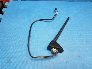 2004-2009 LEXUS RX330 RX350 RX400h ROOF MOUNTED RADIO ANTENNA W/ BASE OEM USED