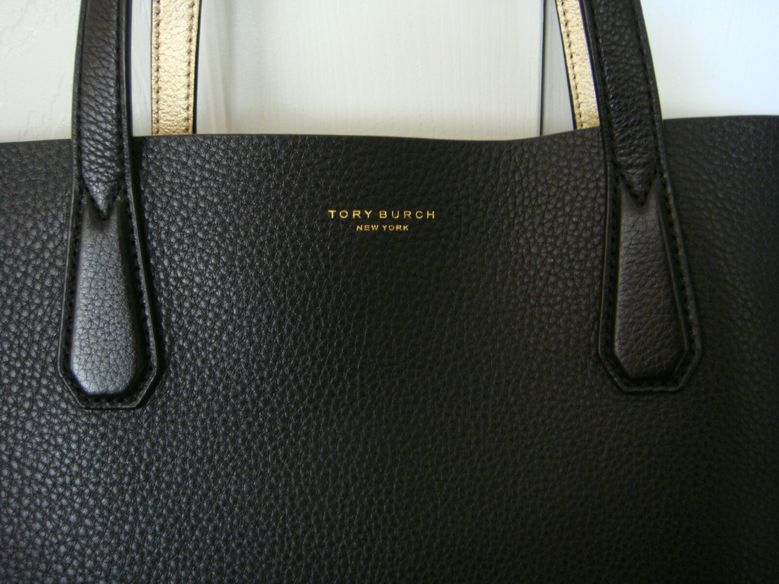 tory burch phoebe tote