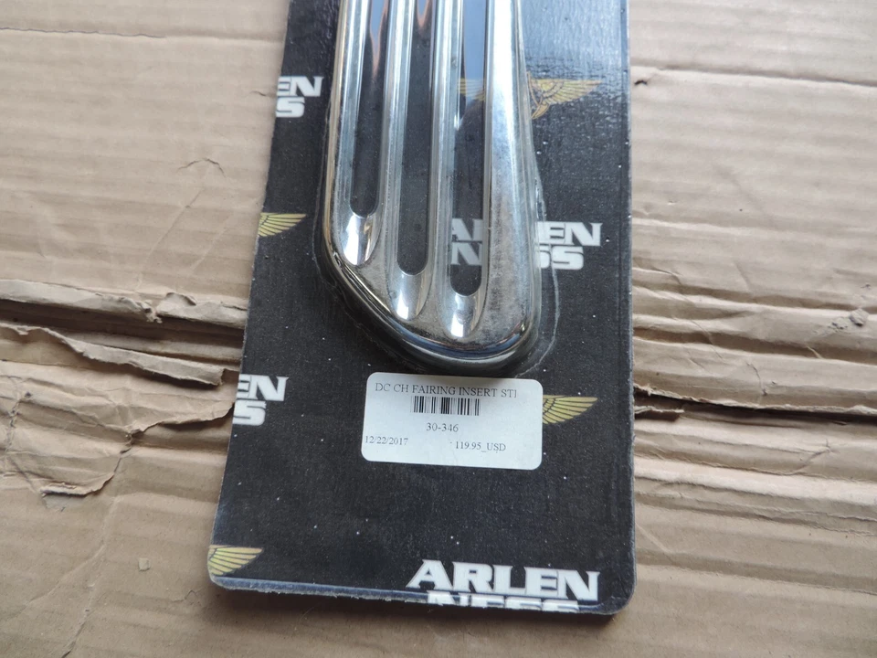Arlen Ness - 30-346 - Inserto de carenado de corte profundo, cromo Foto 2 de 4
