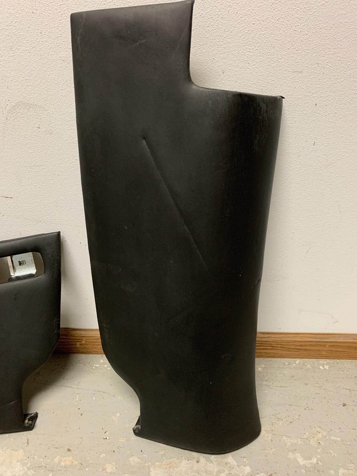 LAMBORGHINI MURCIELAGO INTERIOR LOWER DASH PANELS - Black Leather
