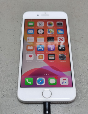 Apple iPhone 8 A1905 - 64GB - Silver (Unlocked) Used mint