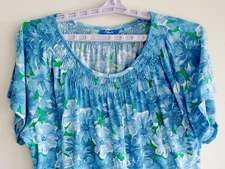 FRESH Womens 2  Blue & Green Smocked Slub-knit Pullover Raglan-sleeve Blouse