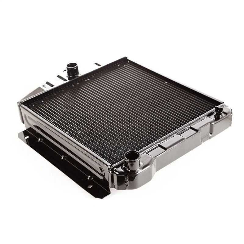 Radiador Omix 17101.04 - Se adapta a 55-71 Jeep CJ 134 pulgadas cúbicas Foto 4 de 4