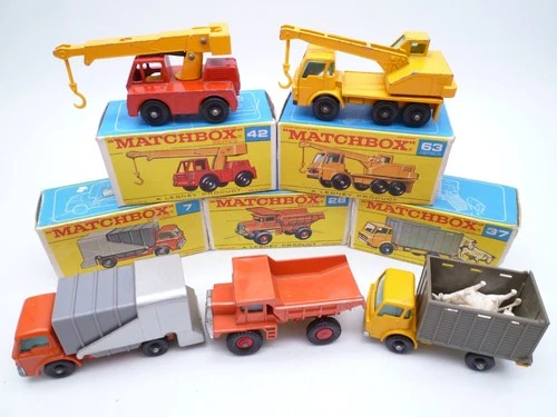 VINTAGE MATCHBOX LESNEY TRUCKS DODGE MACK FORD ETC ORIGINAL BOXES 1960s