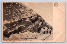 Vintage Postcard Union Pacific Railroad Hanna Cut Showing Coal Veins Z8