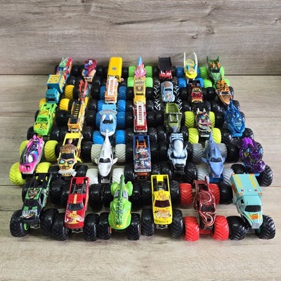Monster Jam & Hot Wheels Truck Monster Machines riesiges Konvolut - 1:64 x34 Lot
