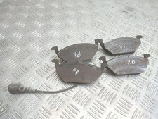 VW GOLF IV 1J1  Bremsbeläge vorne 1.90 Diesel 85kw 2003 31402383