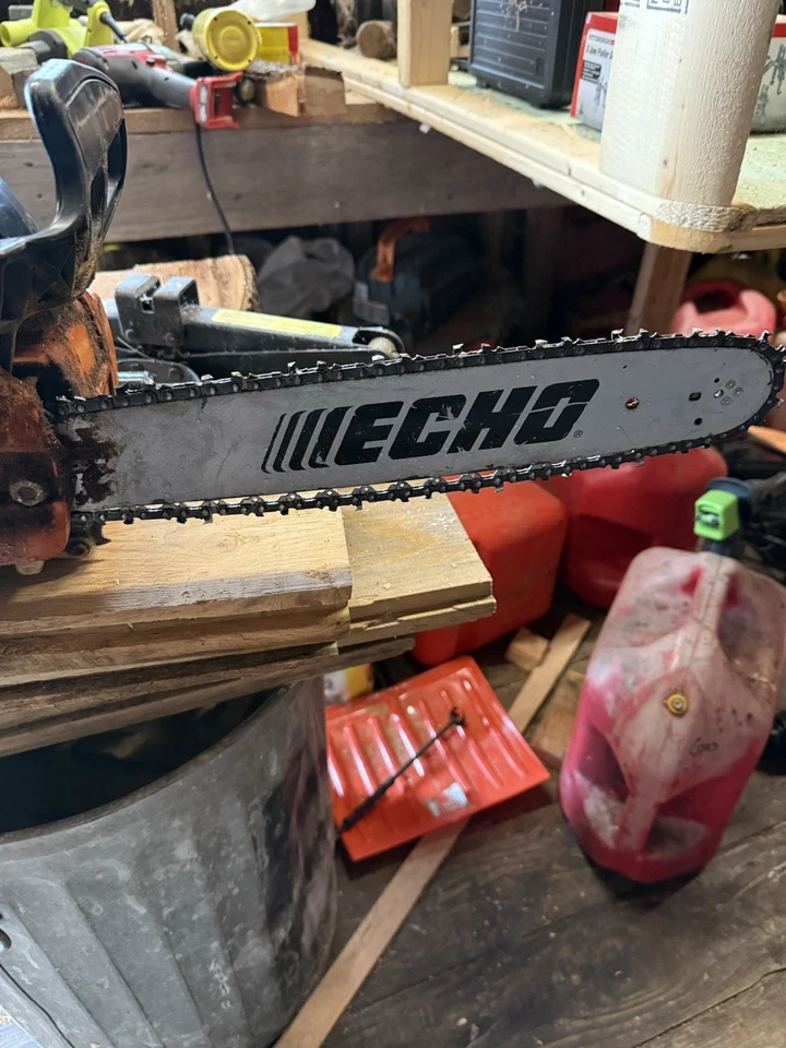 Echo CS-355T OEM Chainsaw with 14 Inch Bar and Chain / Free Shipping Used - Image 4 of 4