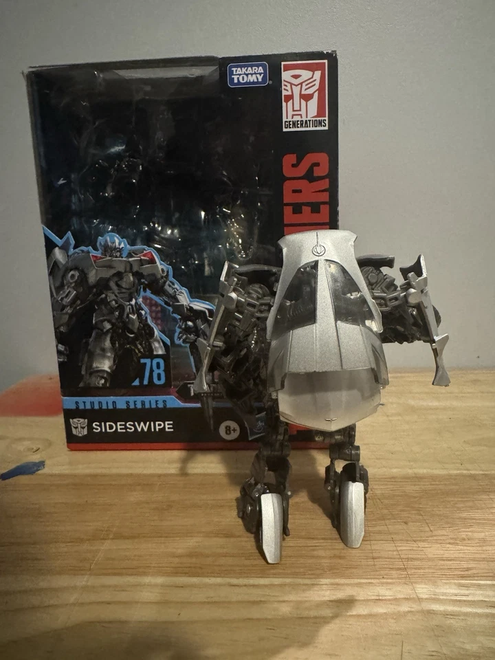 Transformers Studio Series #78 Sideswipe (Rotf Version) - Image 2 of 4