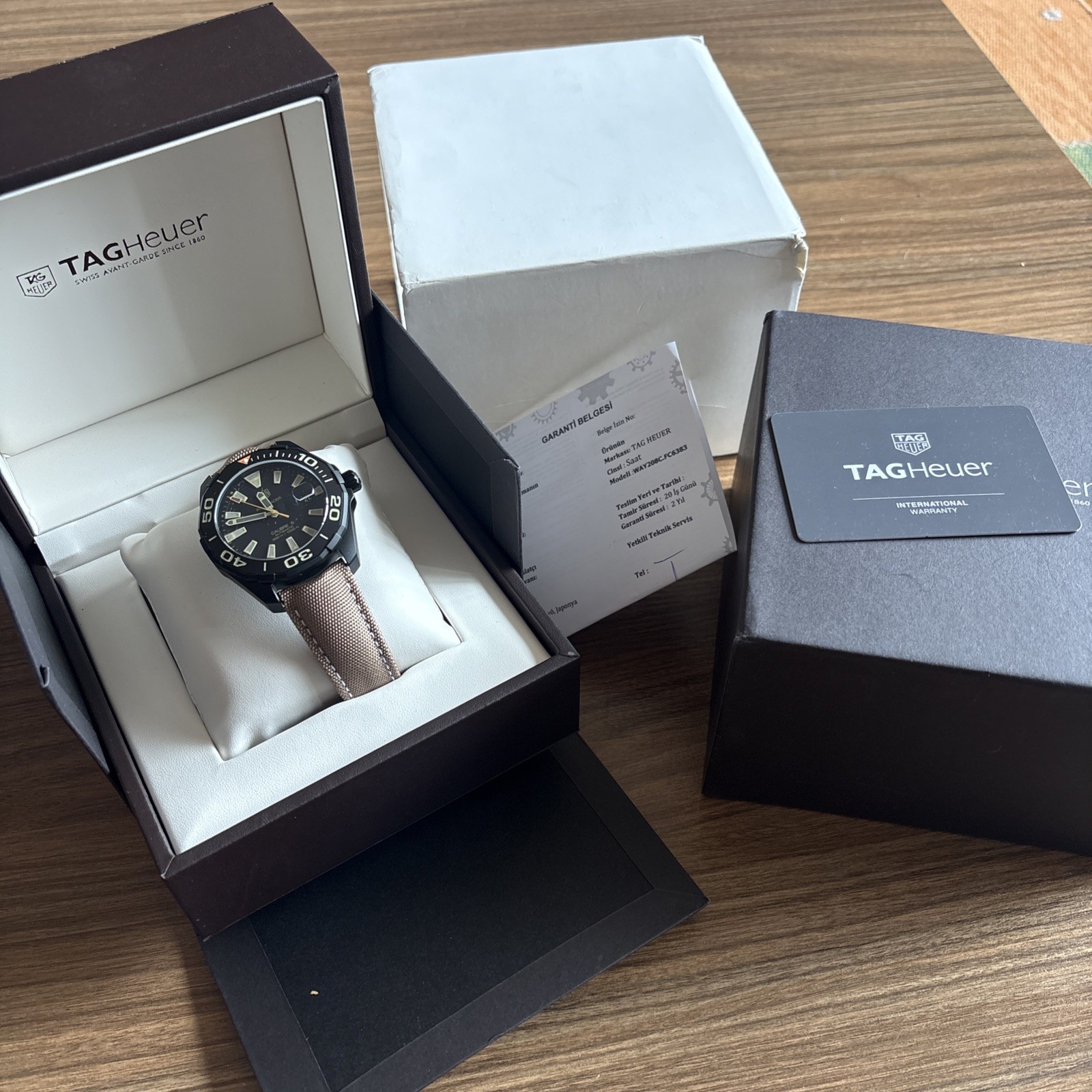 TAG Heuer Aquaracer 300 Caliber 5 Titanium WAY208C Automatic Watch image 3