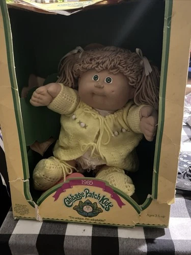 1985 Cabbage Patch Kids Girl Blonde Hair Green Eyes Dimples