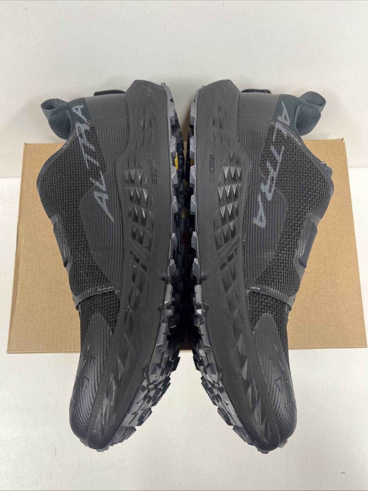 Scarpe da trail running ALTRA Timp 5 BOA donna taglia 7 5 USATE PULITE con scatola