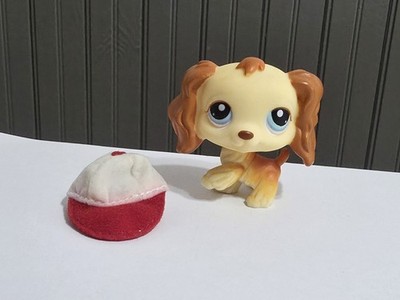 Authentic Littlest Pet Shop LPS #298 Cocker Spaniel Puppy Dog Blue Eyes Hat