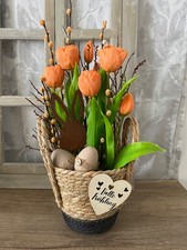 Frühlingsgesteck mit Tulpen Palmkätzchen künstlich