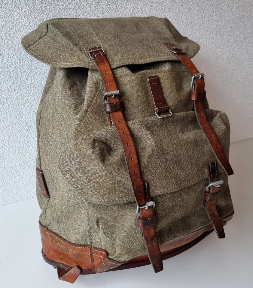 Robuster, alter Schweizer Armee Rucksack, Segeltuch & Leder Original 1971, Nr.19 - Bild 2 von 4