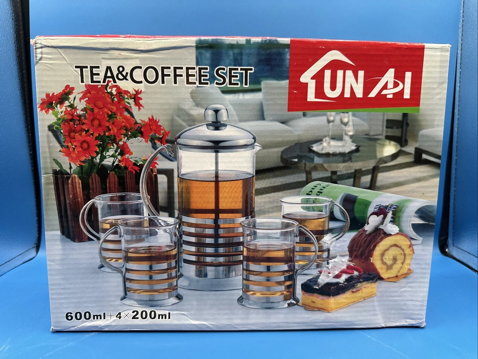 French Press Coffee/Tea Maker W/ 4 Matching Mugs