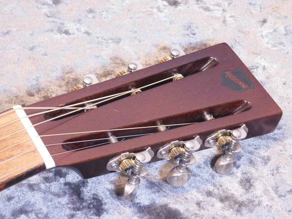 Resonador National Delphi '95 Foto 2 de 4