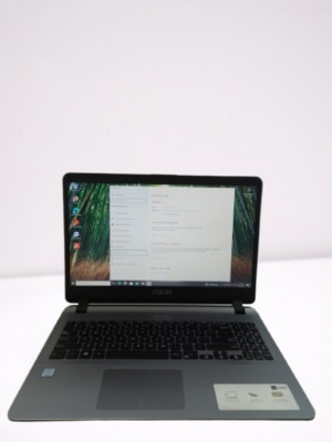 ASUS X507U Notebook Intel i7, 16GB RAM, 256GB SSD