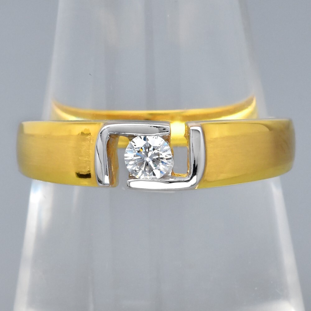 Natural Diamond Ring in 18K YELLOW GOLD E/VVS Diamond