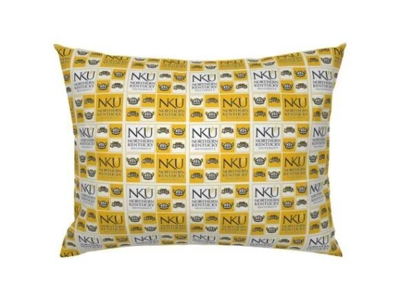 Tela de la Universidad del Norte de Kentucky por yarda Foto 2 de 2